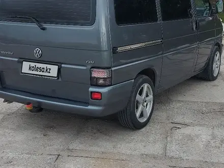 Volkswagen Caravelle 2002 года за 7 700 000 тг. в Костанай – фото 3