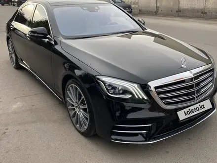 Mercedes-Benz S 560 2020 года за 62 000 000 тг. в Астана