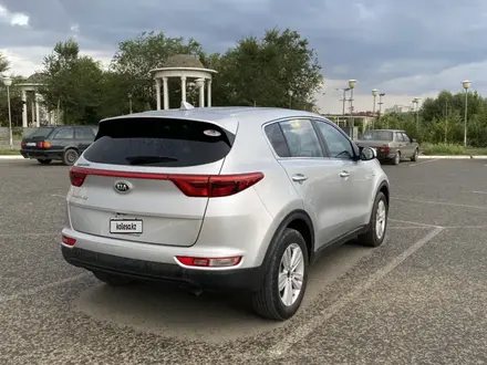 Kia Sportage 2017 года за 6 000 000 тг. в Уральск – фото 4