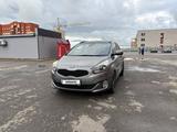 Kia Carens 2013 годаүшін5 800 000 тг. в Актобе – фото 2