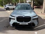 BMW X7 2023 года за 46 000 000 тг. в Астана – фото 2