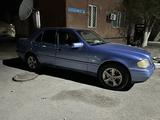 Mercedes-Benz C 220 1993 года за 2 000 000 тг. в Караганда – фото 2