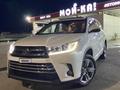 Toyota Highlander 2015 года за 10 800 000 тг. в Атырау – фото 3