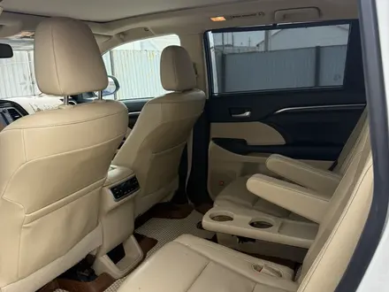 Toyota Highlander 2015 года за 10 800 000 тг. в Атырау – фото 6
