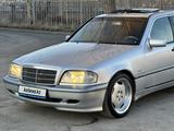 Mercedes-Benz C 240 2000 годаүшін2 800 000 тг. в Караганда – фото 2