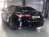 Toyota Camry 2022 годаүшін19 850 000 тг. в Семей – фото 2