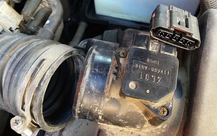 Валюметр (ДМРВ) на Mazda за 9 000 тг. в Астана