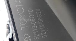 Бампер передний Camry 75 за 38 000 тг. в Алматы – фото 4