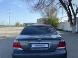 Toyota Camry 2005 годаүшін5 900 000 тг. в Актобе – фото 2