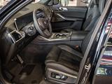 BMW X7 XDrive 40i 2026 года за 81 677 852 тг. в Астана – фото 4