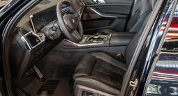 BMW X7 XDrive 40i 2026 года за 81 677 852 тг. в Астана – фото 4