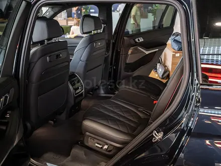 BMW X7 XDrive 40i 2026 года за 81 677 852 тг. в Астана – фото 7