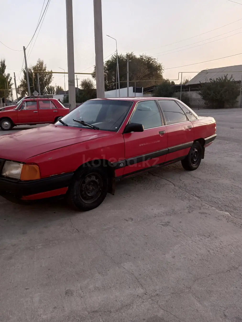 Audi 100, 1990