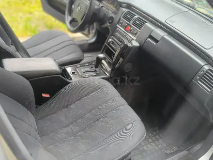 Mercedes-Benz E 280 1996 года за 2 950 000 тг. в Алматы – фото 9
