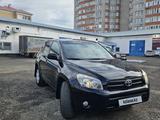 Toyota RAV4 2006 года за 6 500 000 тг. в Актобе – фото 2