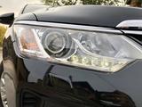 Toyota Camry 2017 года за 6 500 000 тг. в Актобе – фото 3