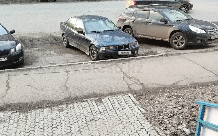 BMW 318 1995 годаүшін1 000 000 тг. в Усть-Каменогорск