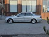 Mercedes-Benz E 320 2003 года за 4 600 000 тг. в Туркестан – фото 2