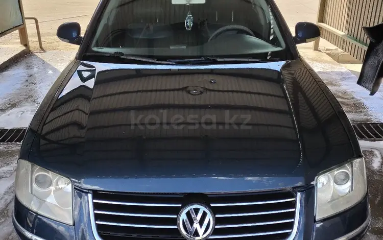 Volkswagen Passat 2005 годаfor3 200 000 тг. в Жезказган