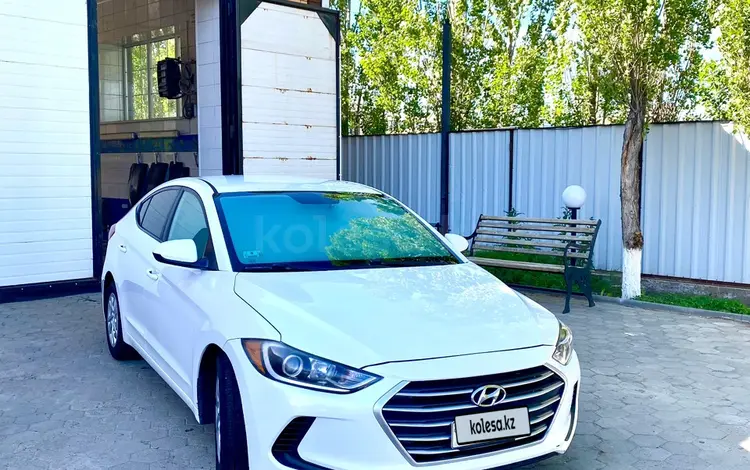 Hyundai Elantra 2018 года за 5 500 000 тг. в Актобе