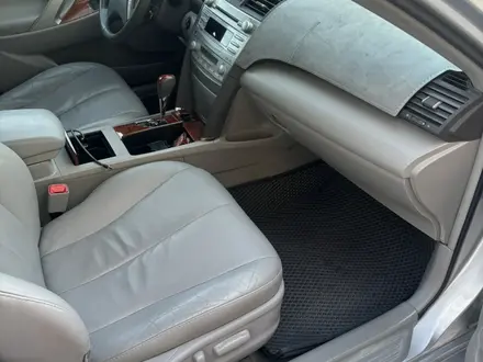 Toyota Camry 2010 года за 5 600 000 тг. в Актау – фото 13