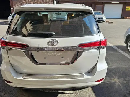 Toyota Fortuner 2023 года за 22 800 000 тг. в Алматы – фото 13