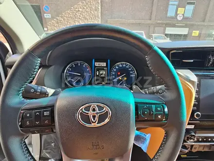 Toyota Fortuner 2023 года за 22 800 000 тг. в Алматы – фото 45