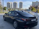 Lexus ES 350 2021 года за 17 500 000 тг. в Астана – фото 3