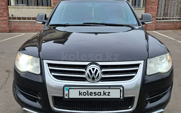 Volkswagen Touareg 2008 годаfor6 500 000 тг. в Алматы