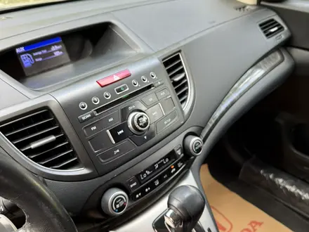 Honda CR-V 2012 года за 9 850 000 тг. в Алматы – фото 29