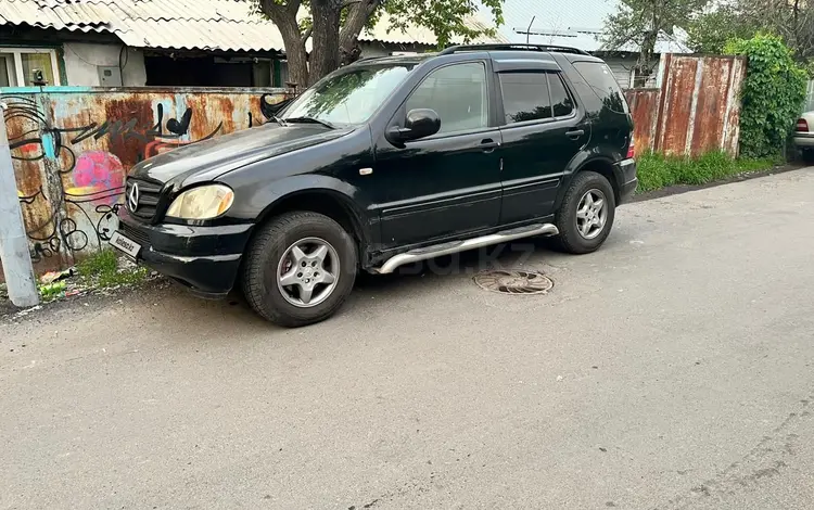 Mercedes-Benz ML 320 2001 годаүшін4 100 000 тг. в Алматы