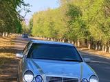 Mercedes-Benz E 320 1998 годаfor3 400 000 тг. в Алматы