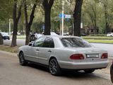 Mercedes-Benz E 320 1998 годаfor3 400 000 тг. в Алматы – фото 5