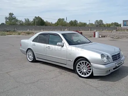 Mercedes-Benz E 55 AMG 1996 года за 5 500 000 тг. в Алматы – фото 17