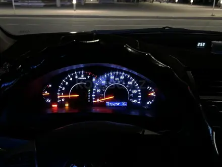 Toyota Camry 2010 года за 6 500 000 тг. в Атырау – фото 13