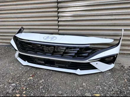 Передний бампер Hyundai Elantra CN7 (2023 2025) за 10 000 тг. в Атырау – фото 3