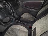 Toyota Avensis 1999 года за 2 900 000 тг. в Усть-Каменогорск – фото 4