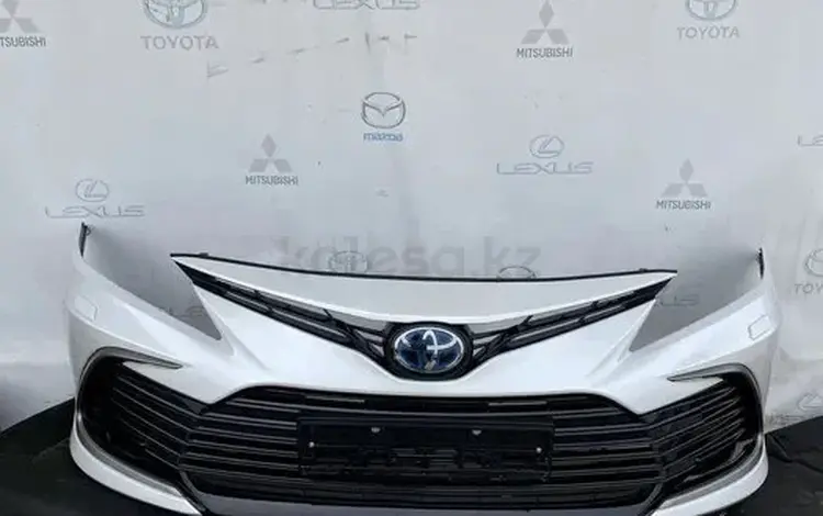 Бампер передний в сборе Toyota Camry 75 ORIGINAL за 10 000 тг. в Алматы