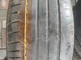 255.40.R17-есть 1шт. Contibental Sport Contact 2 SSR за 40 000 тг. в Алматы