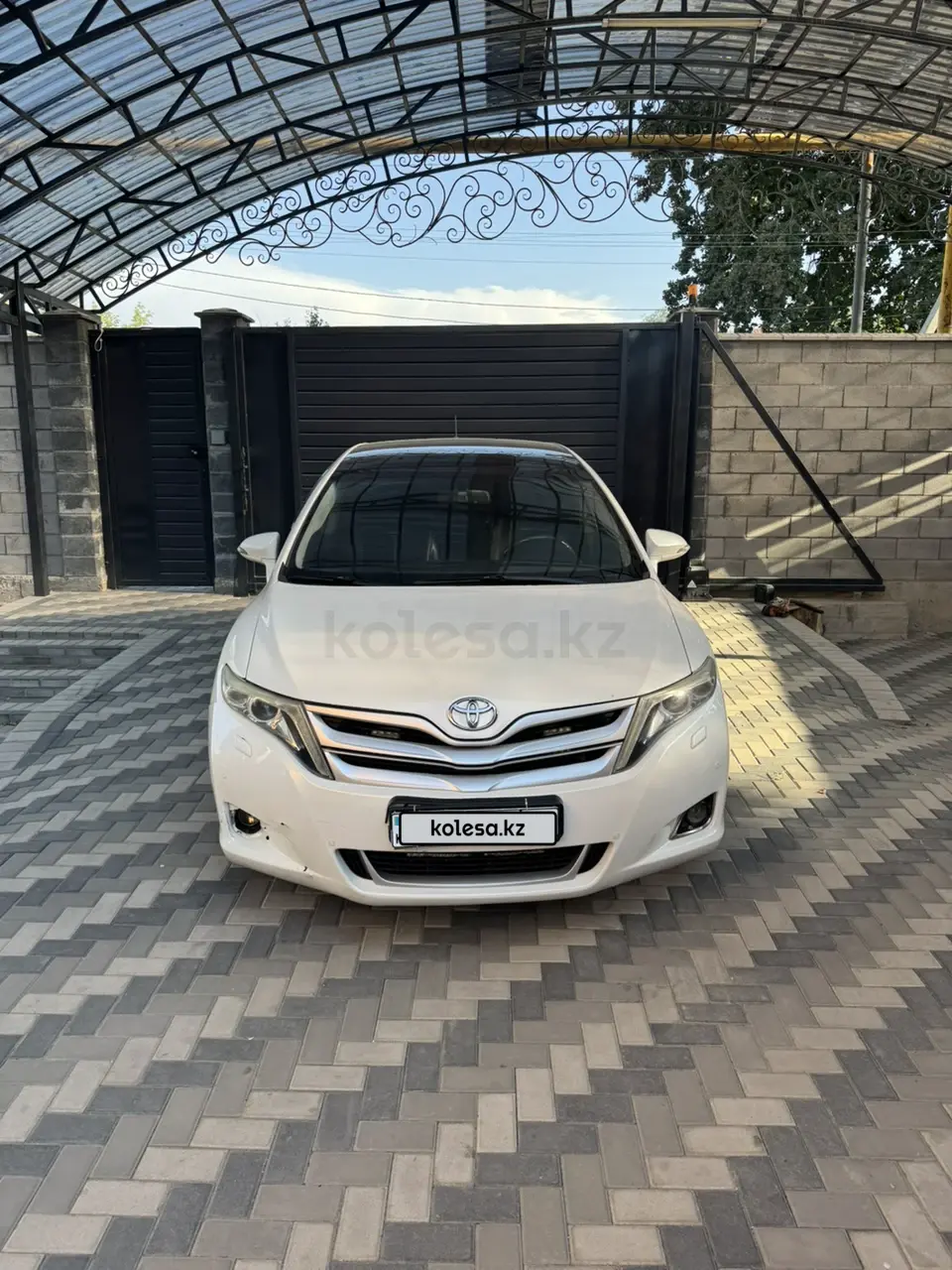 Toyota Venza, 2014
