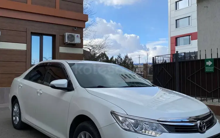 Toyota Camry 2015 года за 10 999 999 тг. в Атырау