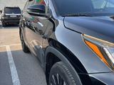 Toyota Highlander 2015 годаfor14 800 000 тг. в Астана – фото 3