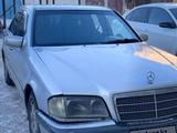 Mercedes-Benz C 200 1998 годаүшін1 500 000 тг. в Астана – фото 2