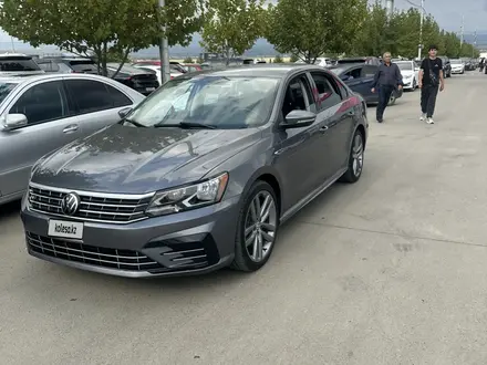 Volkswagen Passat (USA) 2017 года за 7 300 000 тг. в Актау – фото 10