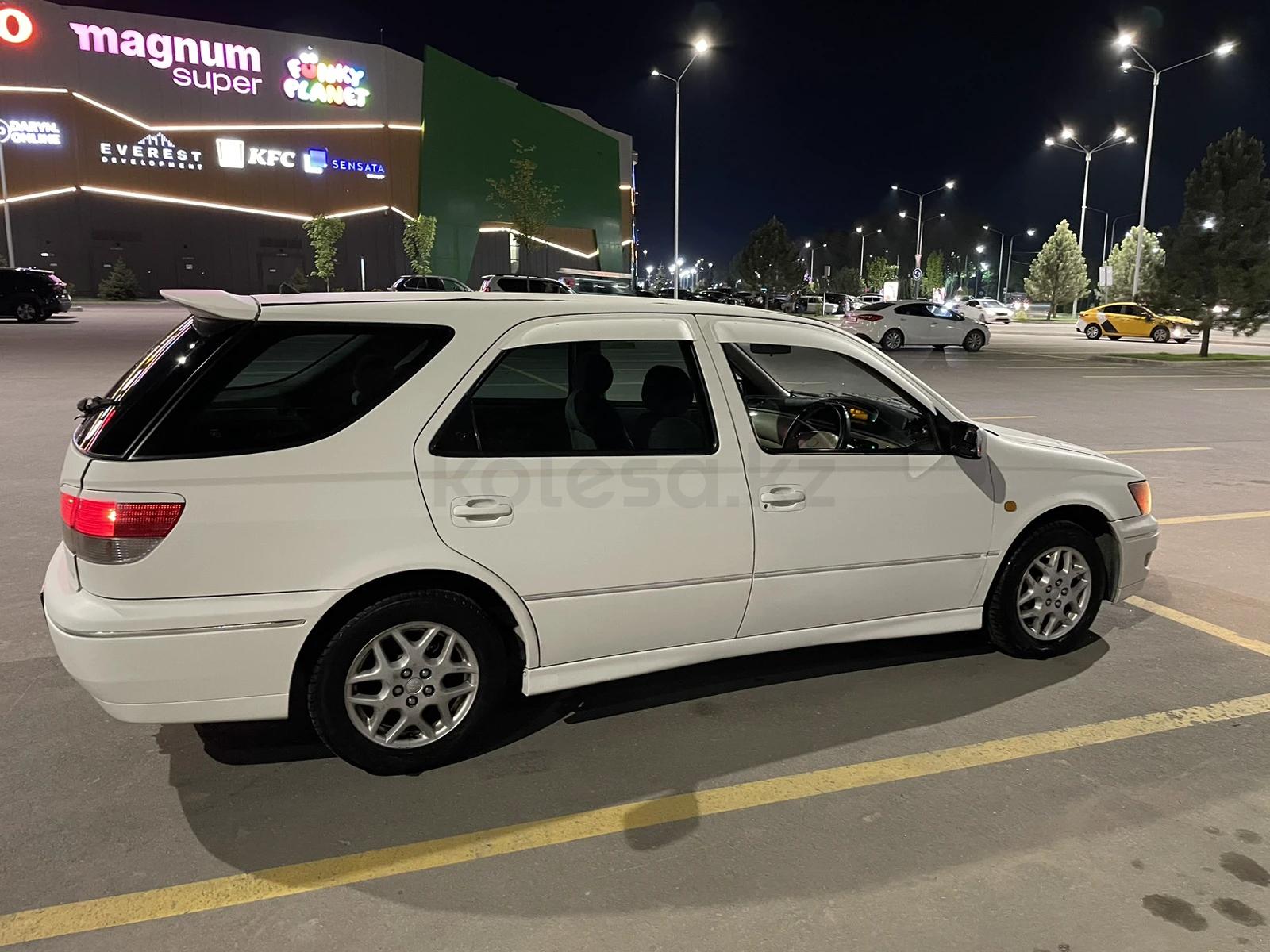 Toyota Vista 1998 г.