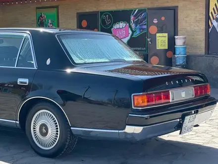 Toyota Century 2000 года за 29 900 000 тг. в Алматы – фото 29