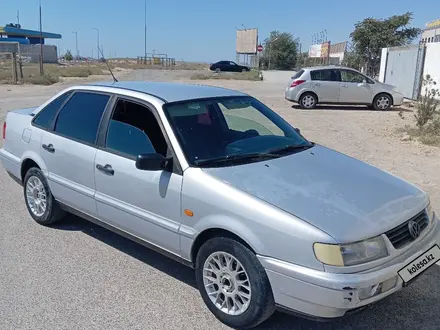 Volkswagen Passat 1995 года за 1 400 000 тг. в Актау