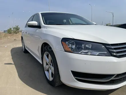 Volkswagen Passat 2014 года за 6 600 000 тг. в Уральск – фото 15