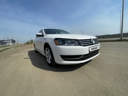 Volkswagen Passat 2014 года за 6 600 000 тг. в Уральск – фото 16