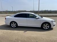 Volkswagen Passat 2014 года за 6 600 000 тг. в Уральск